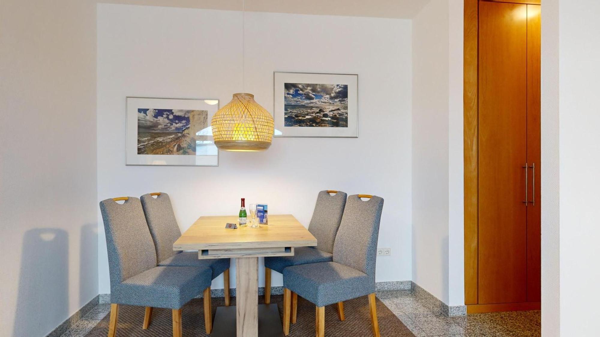 Strandnahe Mit Schwimmbad Im Haus, A Cappella 05,